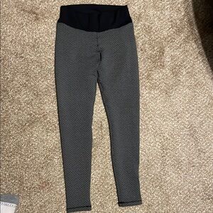 Textured Black Leggings with Supportive Waistband and Butt booster :)